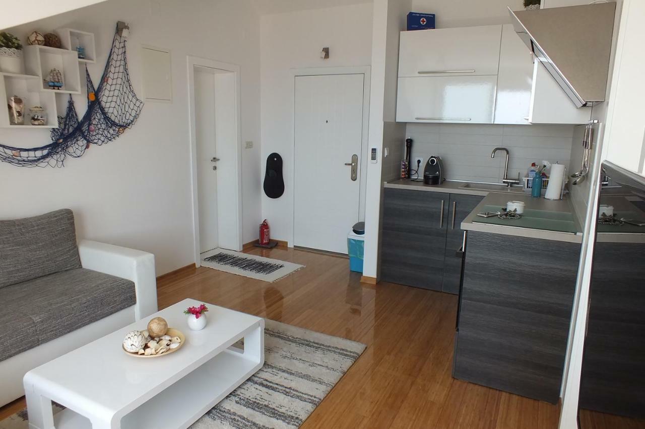 Apartment Silvija Novalja Εξωτερικό φωτογραφία