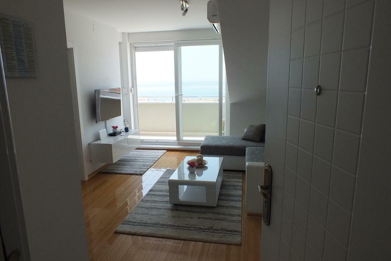 Apartment Silvija Novalja Εξωτερικό φωτογραφία