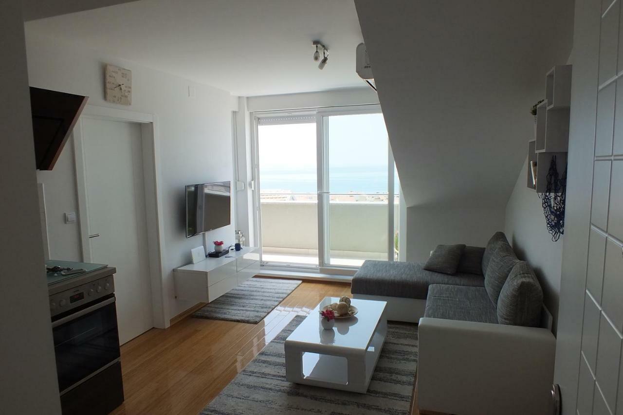 Apartment Silvija Novalja Εξωτερικό φωτογραφία