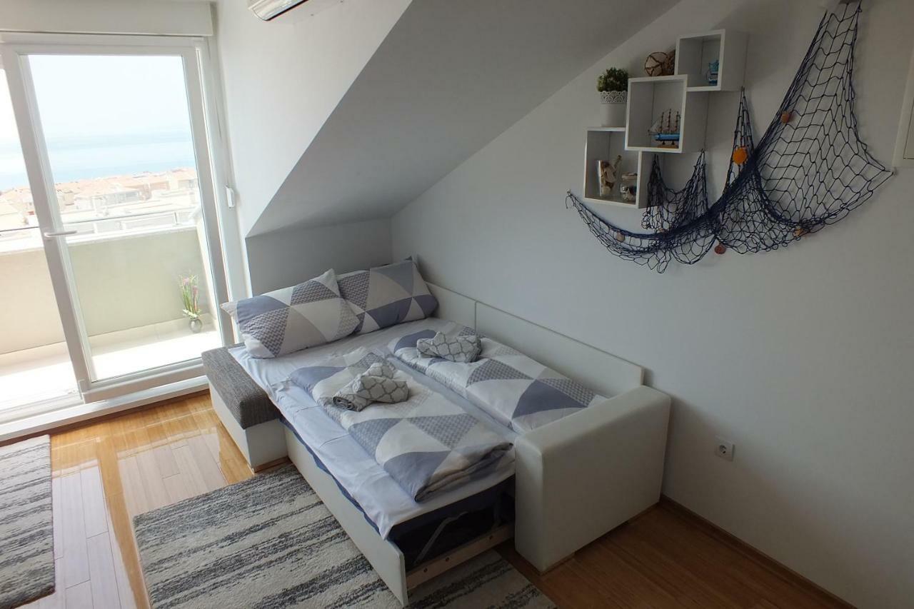 Apartment Silvija Novalja Εξωτερικό φωτογραφία