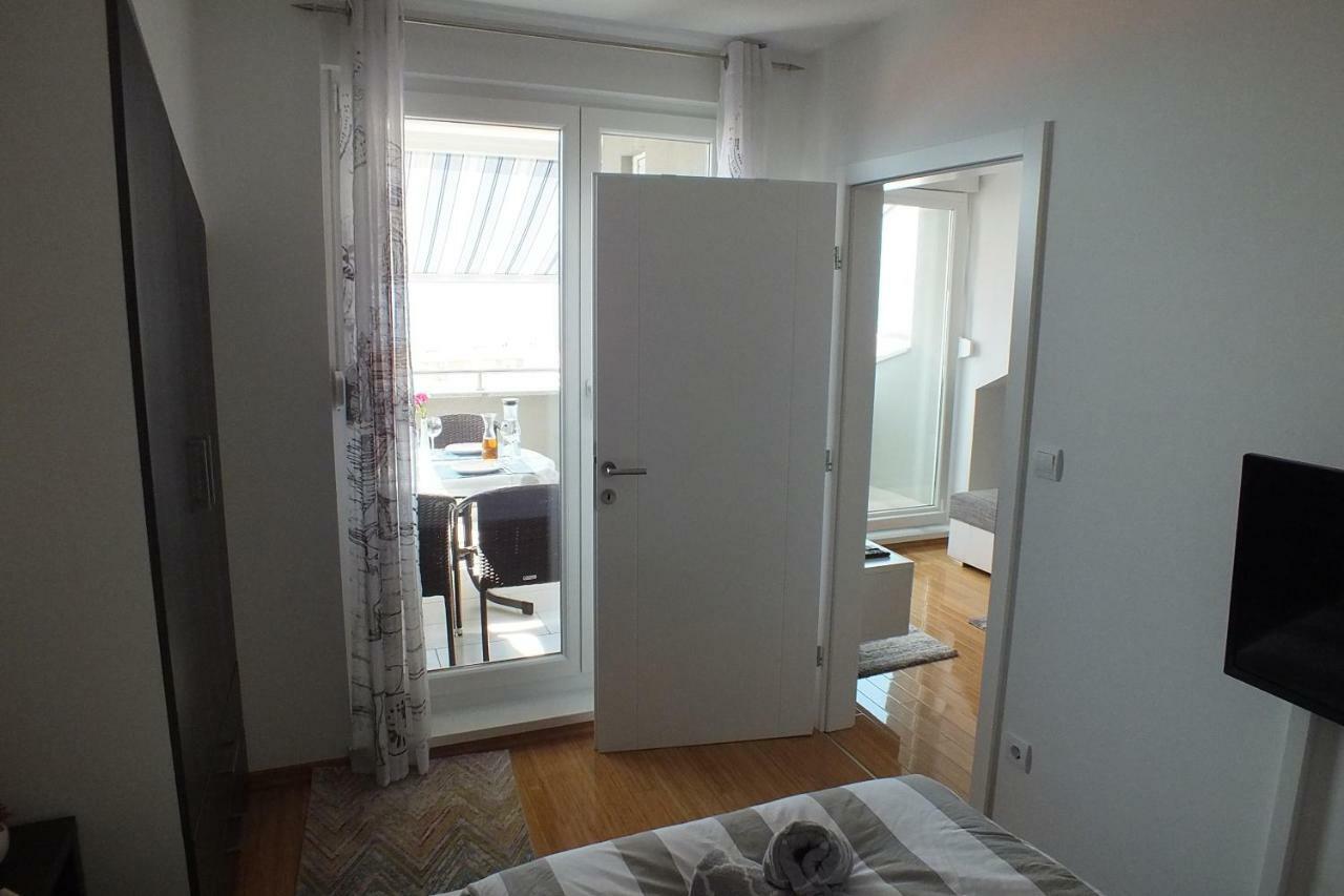 Apartment Silvija Novalja Εξωτερικό φωτογραφία