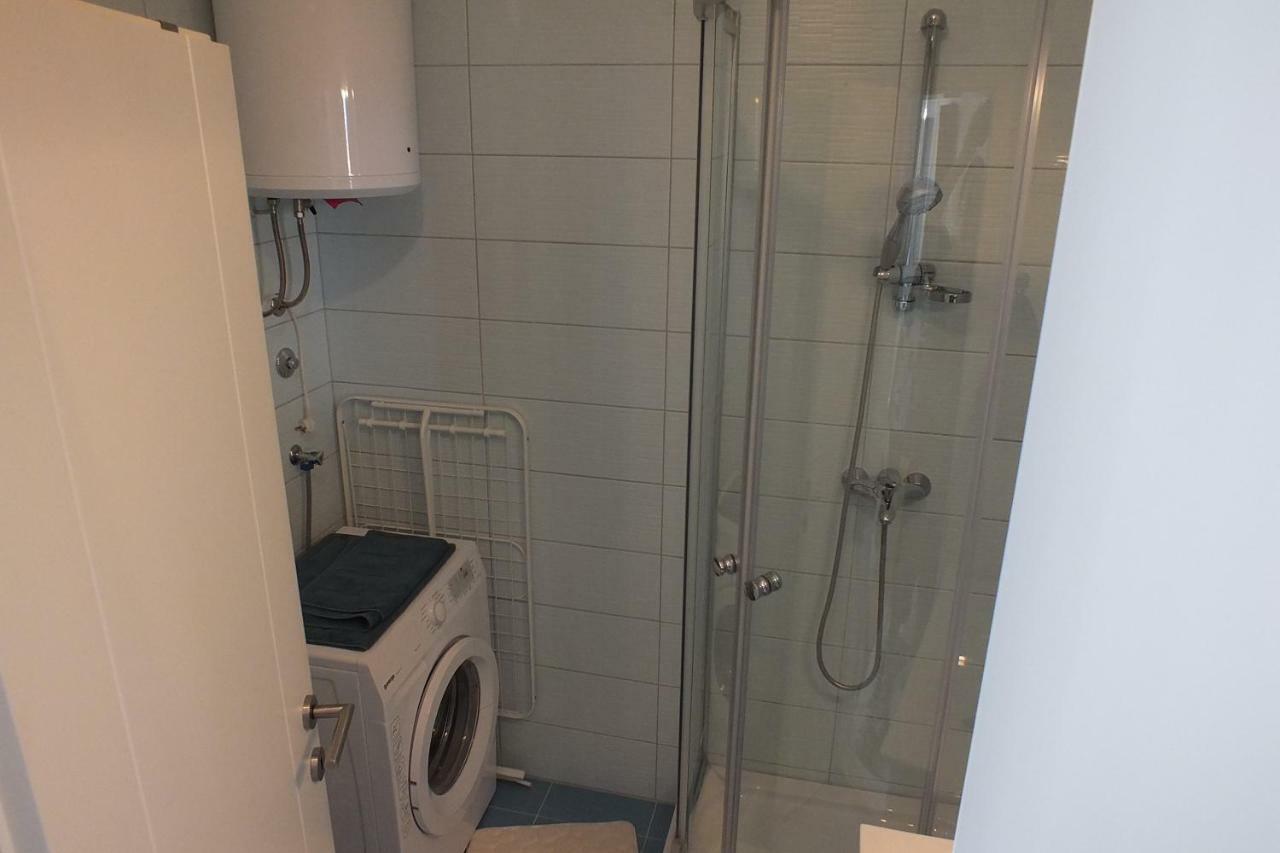 Apartment Silvija Novalja Εξωτερικό φωτογραφία