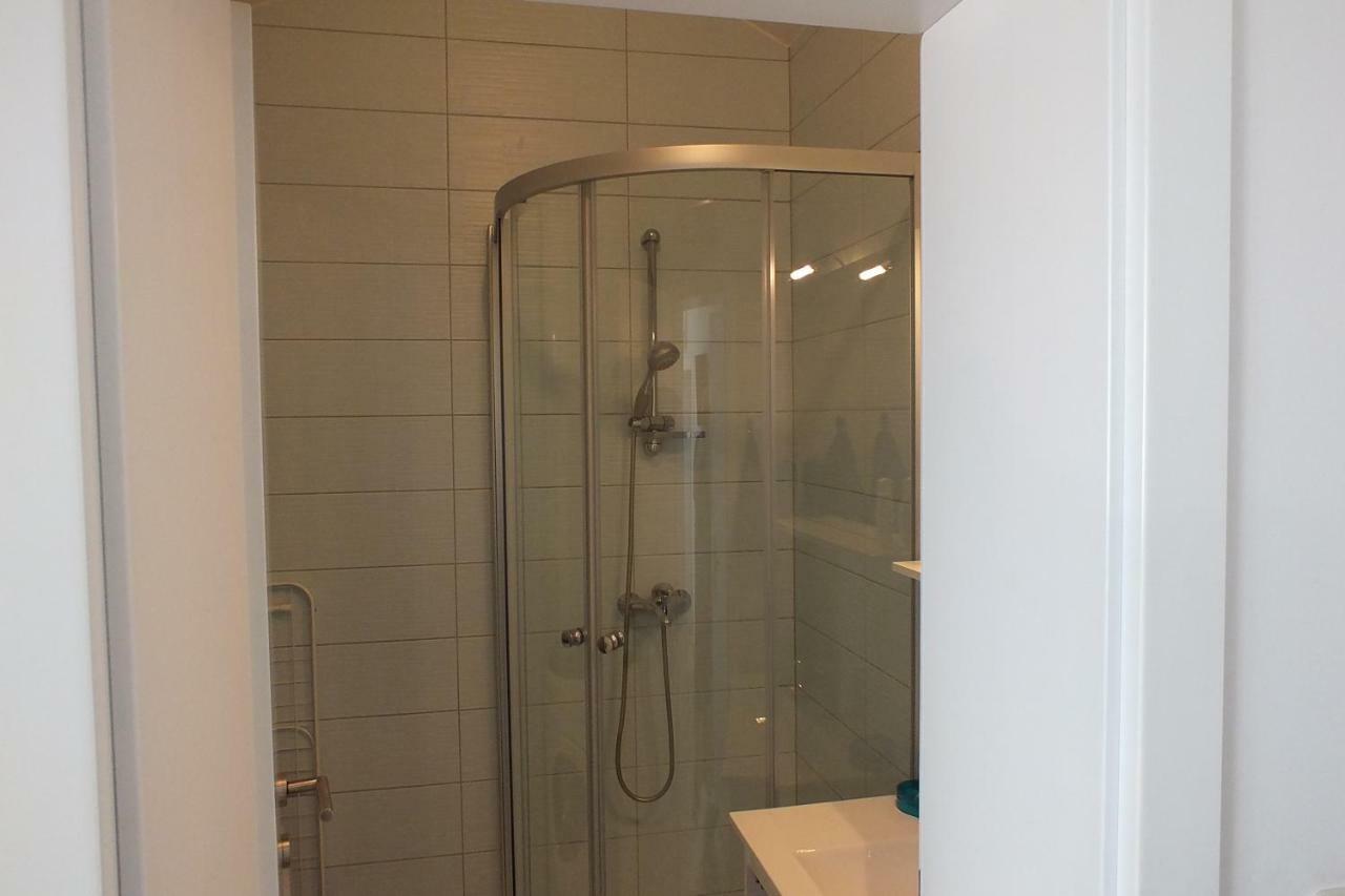 Apartment Silvija Novalja Εξωτερικό φωτογραφία